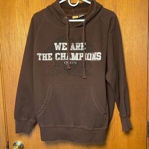 Queen “We Are The Champions” Brown Hoodie XL Medium Weight GUC